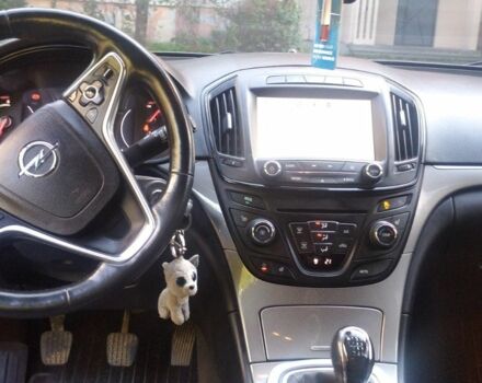 Черный Опель Инсигния, объемом двигателя 2 л и пробегом 261 тыс. км за 9300 $, фото 7 на Automoto.ua