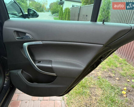 Черный Опель Инсигния, объемом двигателя 1.6 л и пробегом 204 тыс. км за 8300 $, фото 46 на Automoto.ua