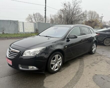 Черный Опель Инсигния, объемом двигателя 1.6 л и пробегом 204 тыс. км за 8000 $, фото 2 на Automoto.ua
