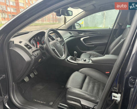 Чорний Опель Інсігнія, об'ємом двигуна 1.6 л та пробігом 204 тис. км за 8000 $, фото 11 на Automoto.ua