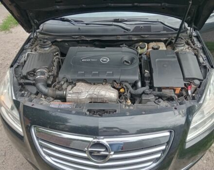 Чорний Опель Інсігнія, об'ємом двигуна 2 л та пробігом 236 тис. км за 7500 $, фото 5 на Automoto.ua