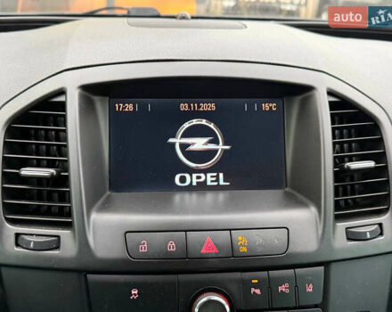 Черный Опель Инсигния, объемом двигателя 1.96 л и пробегом 242 тыс. км за 7600 $, фото 46 на Automoto.ua