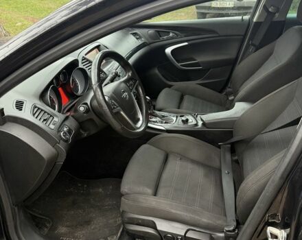 Черный Опель Инсигния, объемом двигателя 2 л и пробегом 330 тыс. км за 2750 $, фото 6 на Automoto.ua