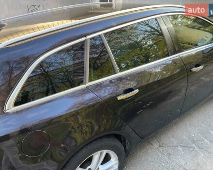 Черный Опель Инсигния, объемом двигателя 1.96 л и пробегом 208 тыс. км за 7750 $, фото 23 на Automoto.ua