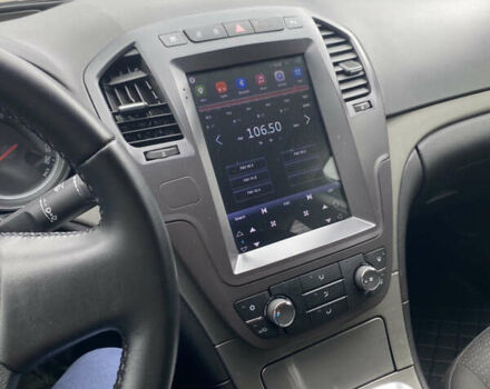 Черный Опель Инсигния, объемом двигателя 1.6 л и пробегом 234 тыс. км за 6650 $, фото 15 на Automoto.ua