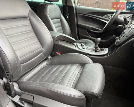 Черный Опель Инсигния, объемом двигателя 1.6 л и пробегом 204 тыс. км за 8300 $, фото 42 на Automoto.ua