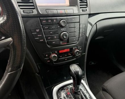 Черный Опель Инсигния, объемом двигателя 2 л и пробегом 330 тыс. км за 2750 $, фото 9 на Automoto.ua