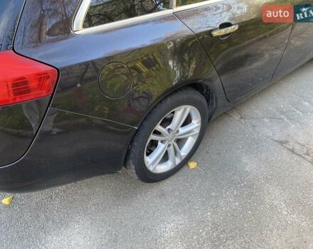 Черный Опель Инсигния, объемом двигателя 1.96 л и пробегом 208 тыс. км за 7750 $, фото 15 на Automoto.ua