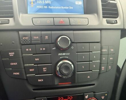 Черный Опель Инсигния, объемом двигателя 1.6 л и пробегом 204 тыс. км за 8000 $, фото 14 на Automoto.ua