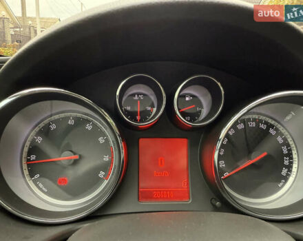 Черный Опель Инсигния, объемом двигателя 1.6 л и пробегом 204 тыс. км за 8300 $, фото 28 на Automoto.ua