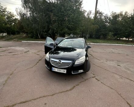 Черный Опель Инсигния, объемом двигателя 2 л и пробегом 267 тыс. км за 6300 $, фото 2 на Automoto.ua