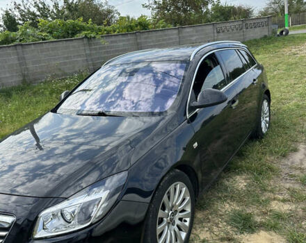 Черный Опель Инсигния, объемом двигателя 1.96 л и пробегом 305 тыс. км за 6800 $, фото 1 на Automoto.ua