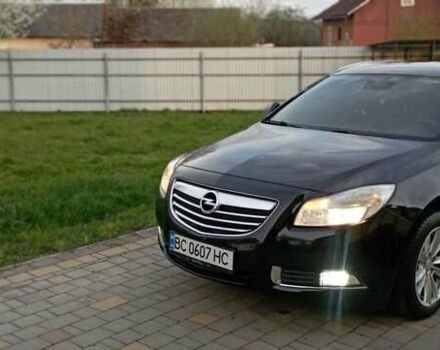 Черный Опель Инсигния, объемом двигателя 1.96 л и пробегом 238 тыс. км за 8900 $, фото 4 на Automoto.ua