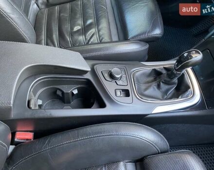 Черный Опель Инсигния, объемом двигателя 1.96 л и пробегом 208 тыс. км за 7750 $, фото 55 на Automoto.ua