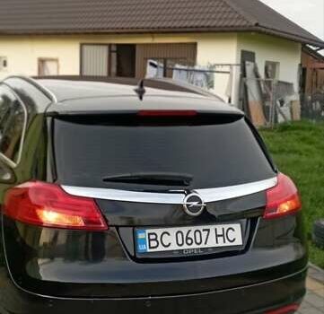 Черный Опель Инсигния, объемом двигателя 1.96 л и пробегом 238 тыс. км за 8900 $, фото 8 на Automoto.ua