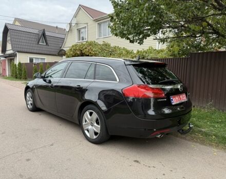 Черный Опель Инсигния, объемом двигателя 1.6 л и пробегом 204 тыс. км за 8300 $, фото 3 на Automoto.ua