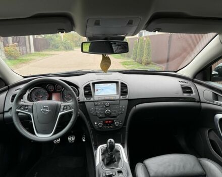 Черный Опель Инсигния, объемом двигателя 1.6 л и пробегом 204 тыс. км за 8300 $, фото 8 на Automoto.ua