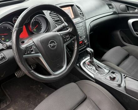 Черный Опель Инсигния, объемом двигателя 2 л и пробегом 330 тыс. км за 2750 $, фото 8 на Automoto.ua