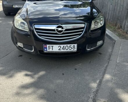 Чорний Опель Інсігнія, об'ємом двигуна 2 л та пробігом 192 тис. км за 4000 $, фото 2 на Automoto.ua