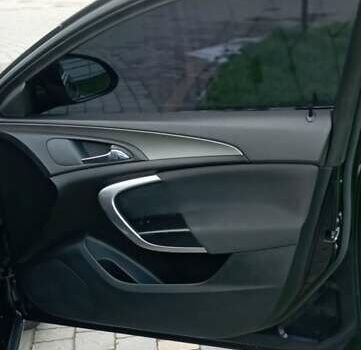 Черный Опель Инсигния, объемом двигателя 1.96 л и пробегом 238 тыс. км за 8900 $, фото 11 на Automoto.ua