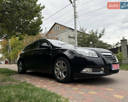 Черный Опель Инсигния, объемом двигателя 1.6 л и пробегом 204 тыс. км за 8300 $, фото 9 на Automoto.ua