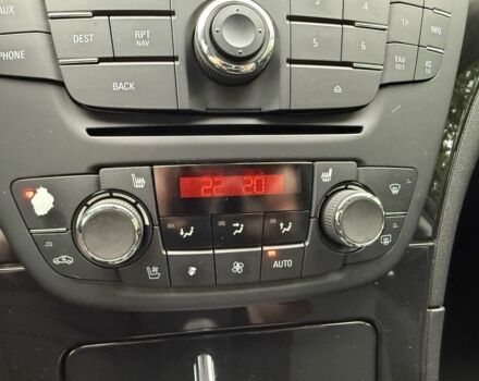 Черный Опель Инсигния, объемом двигателя 1.6 л и пробегом 204 тыс. км за 8300 $, фото 22 на Automoto.ua