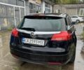 Черный Опель Инсигния, объемом двигателя 2 л и пробегом 180 тыс. км за 4500 $, фото 4 на Automoto.ua