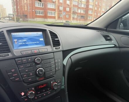 Черный Опель Инсигния, объемом двигателя 1.6 л и пробегом 204 тыс. км за 8000 $, фото 13 на Automoto.ua