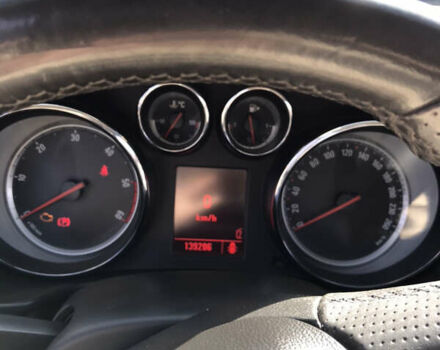 Чорний Опель Інсігнія, об'ємом двигуна 2 л та пробігом 139 тис. км за 7700 $, фото 11 на Automoto.ua