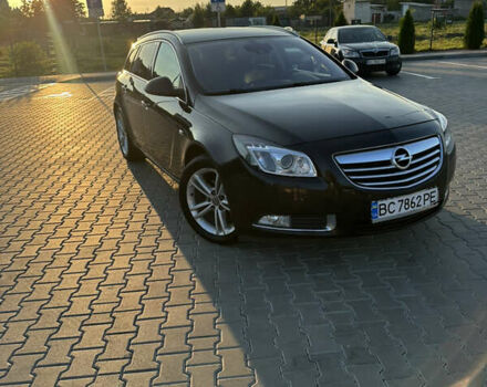 Черный Опель Инсигния, объемом двигателя 1.96 л и пробегом 250 тыс. км за 6700 $, фото 1 на Automoto.ua