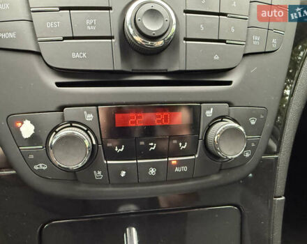 Черный Опель Инсигния, объемом двигателя 1.6 л и пробегом 204 тыс. км за 8300 $, фото 35 на Automoto.ua