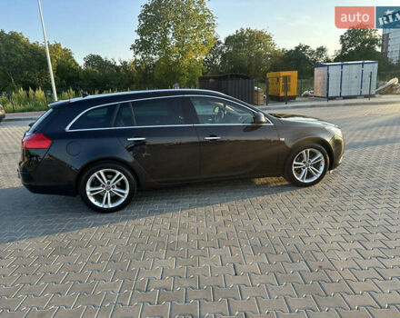 Черный Опель Инсигния, объемом двигателя 1.96 л и пробегом 250 тыс. км за 6700 $, фото 5 на Automoto.ua