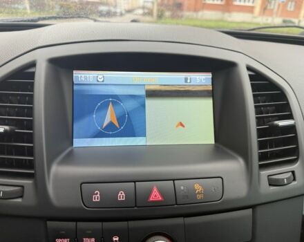 Черный Опель Инсигния, объемом двигателя 1.6 л и пробегом 204 тыс. км за 8000 $, фото 16 на Automoto.ua