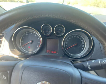 Черный Опель Инсигния, объемом двигателя 2 л и пробегом 197 тыс. км за 8500 $, фото 3 на Automoto.ua