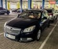 Чорний Опель Інсігнія, об'ємом двигуна 2 л та пробігом 288 тис. км за 5400 $, фото 1 на Automoto.ua