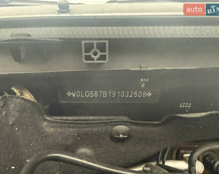 Чорний Опель Інсігнія, об'ємом двигуна 1.6 л та пробігом 204 тис. км за 8000 $, фото 57 на Automoto.ua