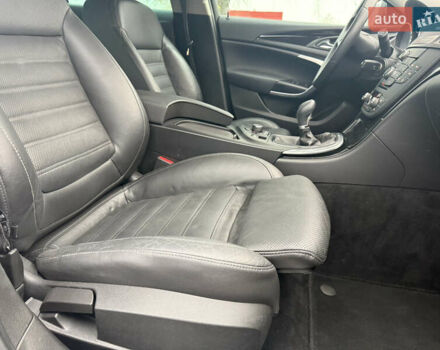 Чорний Опель Інсігнія, об'ємом двигуна 1.6 л та пробігом 204 тис. км за 8000 $, фото 39 на Automoto.ua