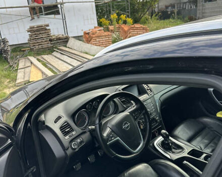 Черный Опель Инсигния, объемом двигателя 1.96 л и пробегом 305 тыс. км за 6800 $, фото 8 на Automoto.ua