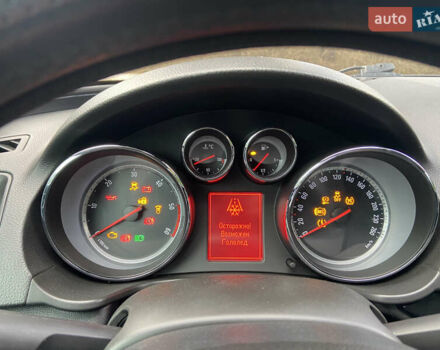 Чорний Опель Інсігнія, об'ємом двигуна 1.96 л та пробігом 304 тис. км за 6700 $, фото 29 на Automoto.ua