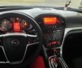 Черный Опель Инсигния, объемом двигателя 2 л и пробегом 219 тыс. км за 2750 $, фото 17 на Automoto.ua