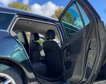 Чорний Опель Інсігнія, об'ємом двигуна 1.96 л та пробігом 231 тис. км за 7500 $, фото 3 на Automoto.ua