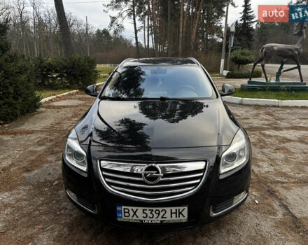 Чорний Опель Інсігнія, об'ємом двигуна 1.96 л та пробігом 304 тис. км за 6700 $, фото 1 на Automoto.ua