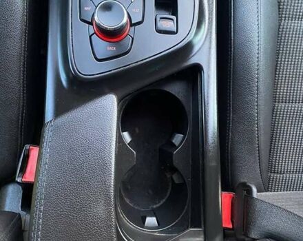 Черный Опель Инсигния, объемом двигателя 1.96 л и пробегом 328 тыс. км за 6300 $, фото 24 на Automoto.ua