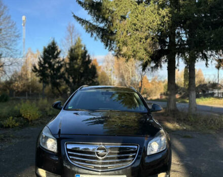 Опель Інсігнія 2010 у Березне на Automoto.ua Чорний Опель Інсігнія, об'ємом двигуна 1.96 л та пробігом 303 тис. км за 7500 $, фото 1 на Automoto.ua