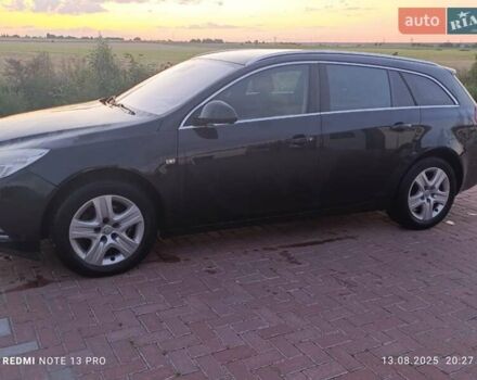 Чорний Опель Інсігнія, об'ємом двигуна 2 л та пробігом 242 тис. км за 6500 $, фото 6 на Automoto.ua