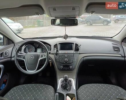 Чорний Опель Інсігнія, об'ємом двигуна 1.96 л та пробігом 179 тис. км за 6399 $, фото 16 на Automoto.ua