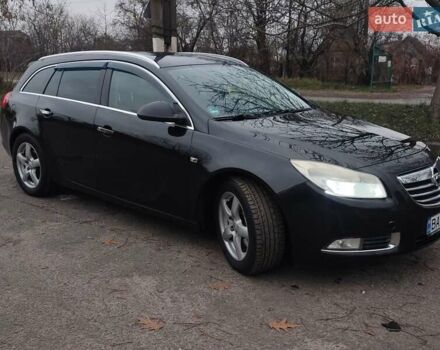 Черный Опель Инсигния, объемом двигателя 2 л и пробегом 265 тыс. км за 5750 $, фото 5 на Automoto.ua