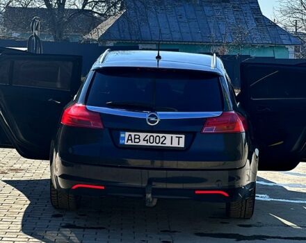 Черный Опель Инсигния, объемом двигателя 2 л и пробегом 296 тыс. км за 7000 $, фото 4 на Automoto.ua