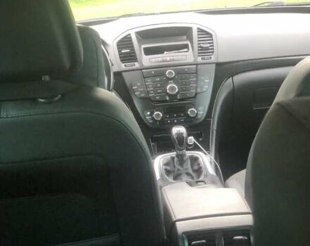 Черный Опель Инсигния, объемом двигателя 2 л и пробегом 240 тыс. км за 8100 $, фото 7 на Automoto.ua