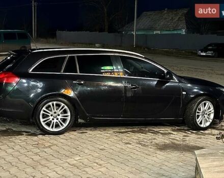 Чорний Опель Інсігнія, об'ємом двигуна 2 л та пробігом 296 тис. км за 7000 $, фото 4 на Automoto.ua
